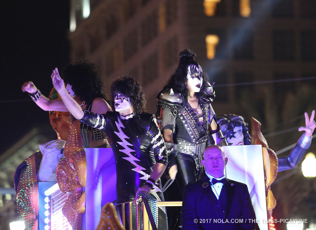 Endymion rolls past the raucous French Quarter: photo gallery